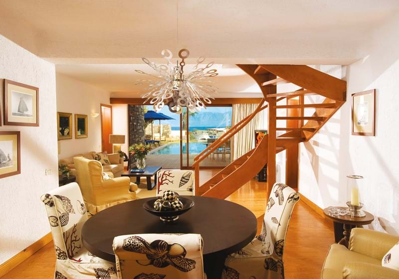 The Family Presidential Villa Sea View with Private Heated Pool (4 спальни,  2 отдельные гостиные, спортивный зал и кухня) 