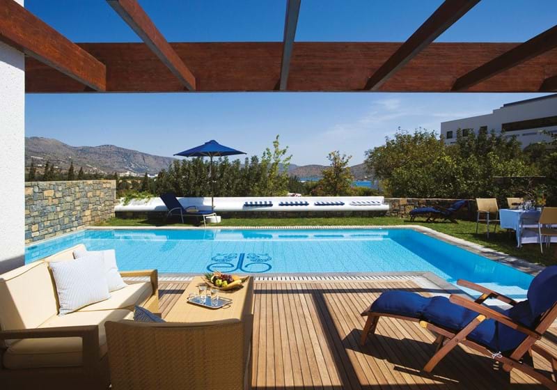 Family Villas with Private Heated* Pool