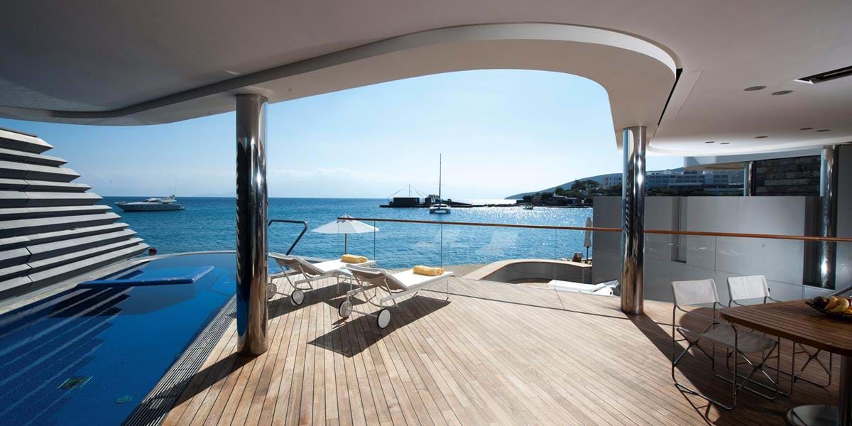 Yachting Villa with a Gym and a Private Pool