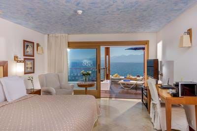 Island Bungalows on the Water’s Edge - Bedroom 