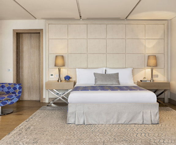 The Grand Villa Waterfront With Private Heated Pool3