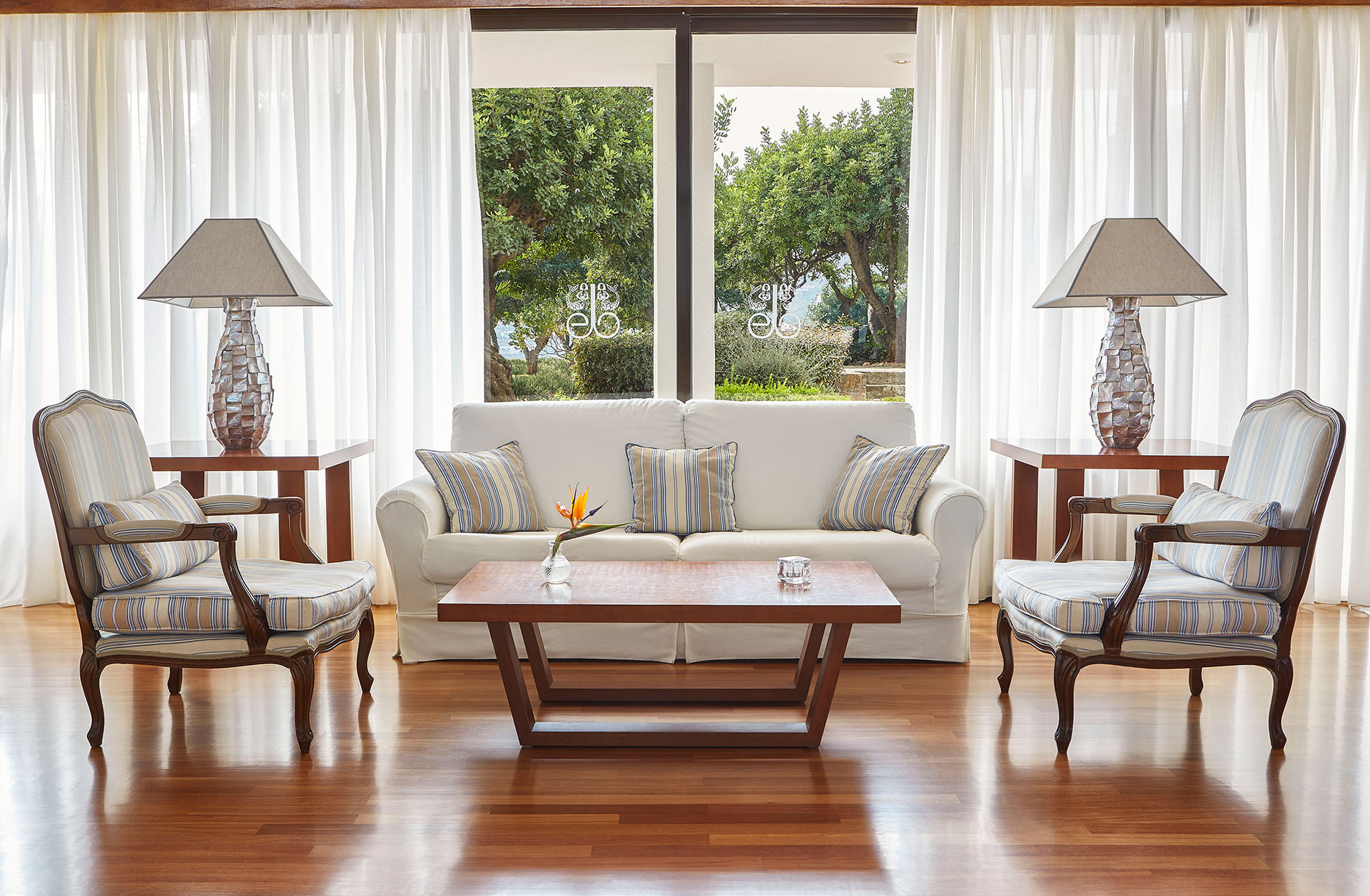 Elounda Beach Lobby Bar