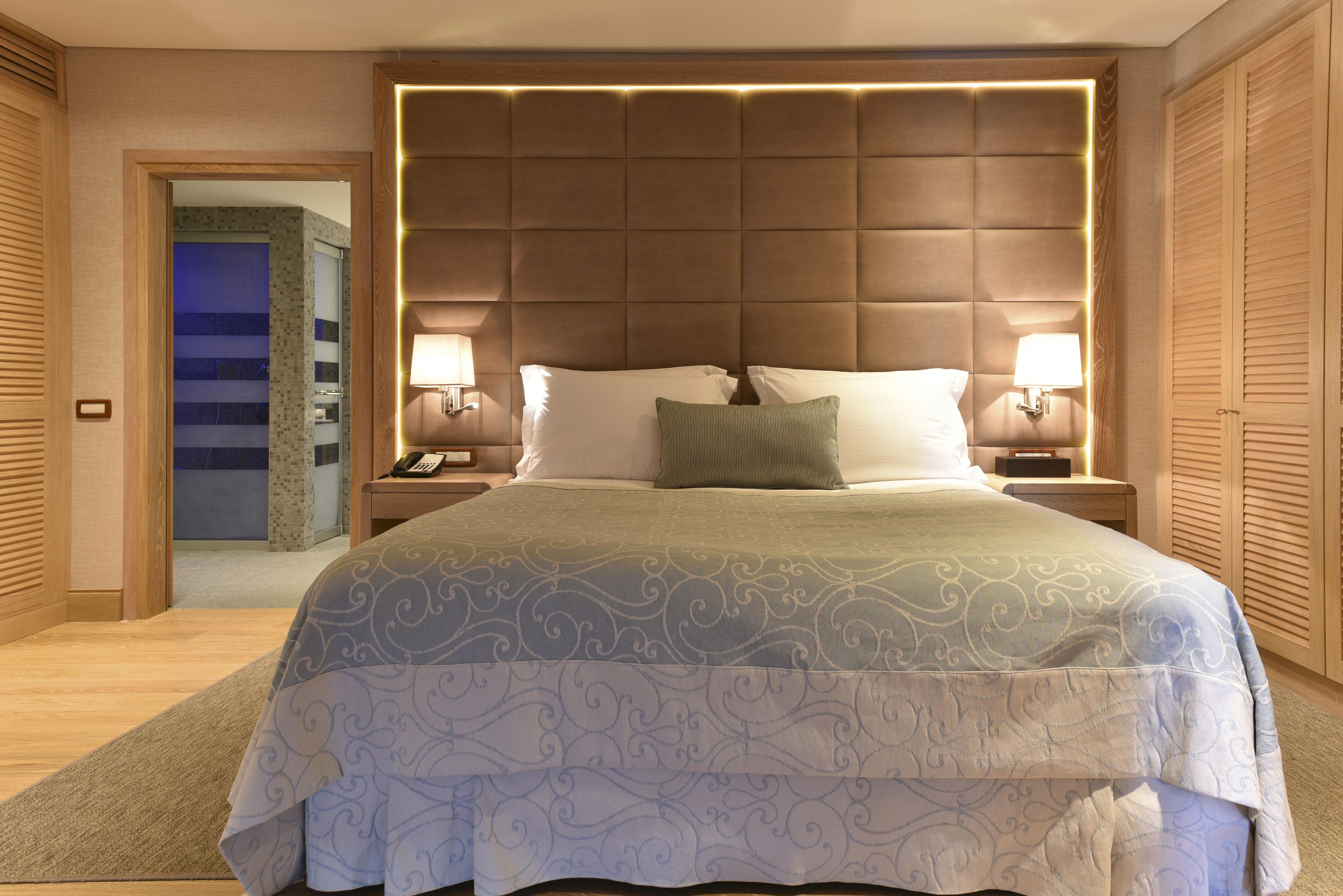 Hideaway Villa Sea View Private Heated Pool Bedroom1