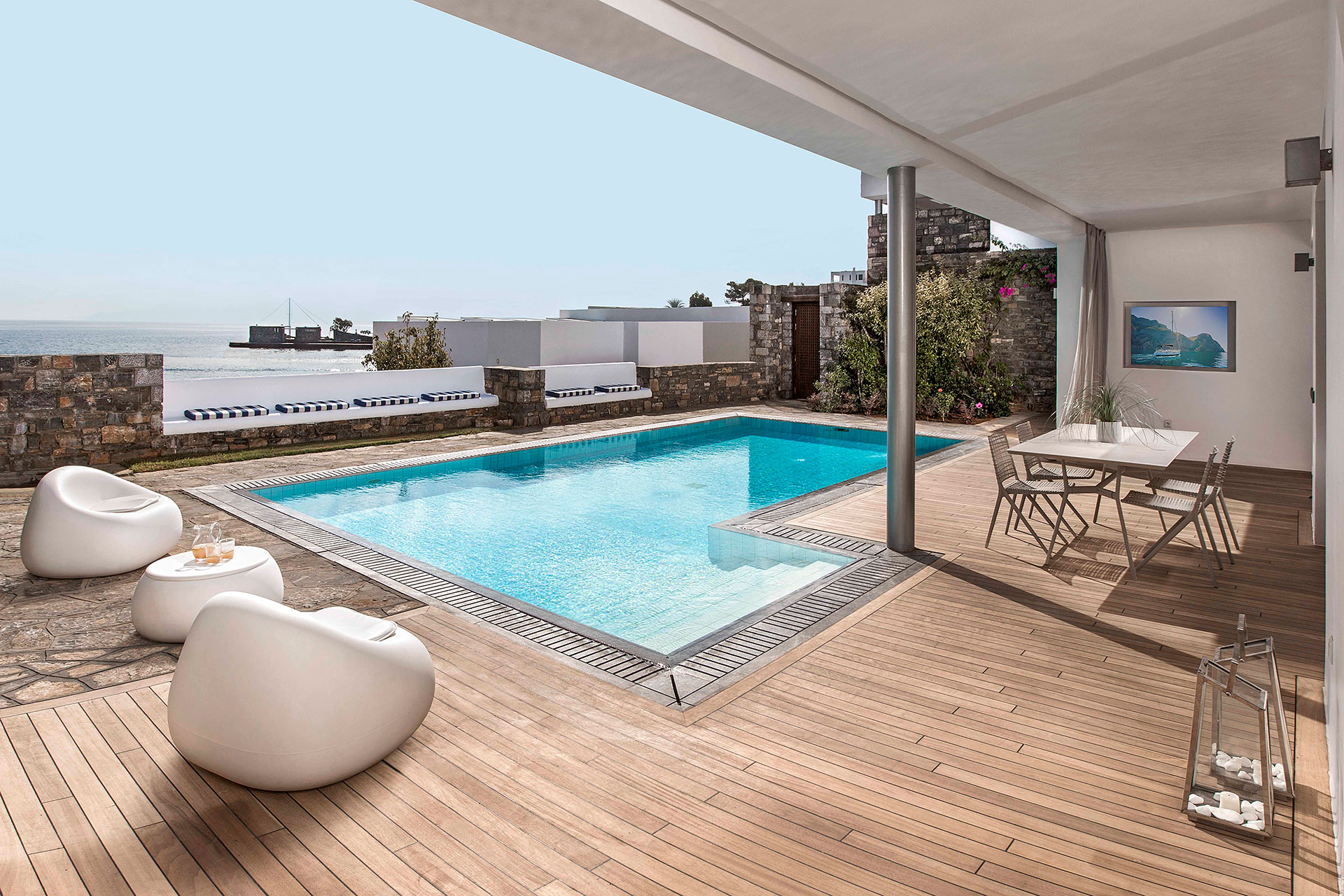 Elounda Beach 28 THE GRAND VILLA WATERFRONT PRIVATE POOL Exterior