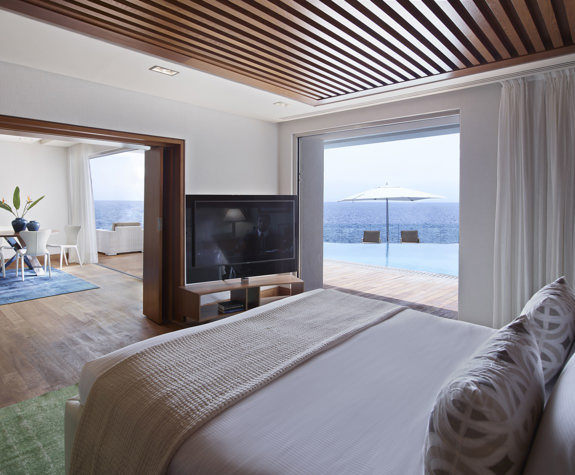 The Presidential Villas Waterfront 8