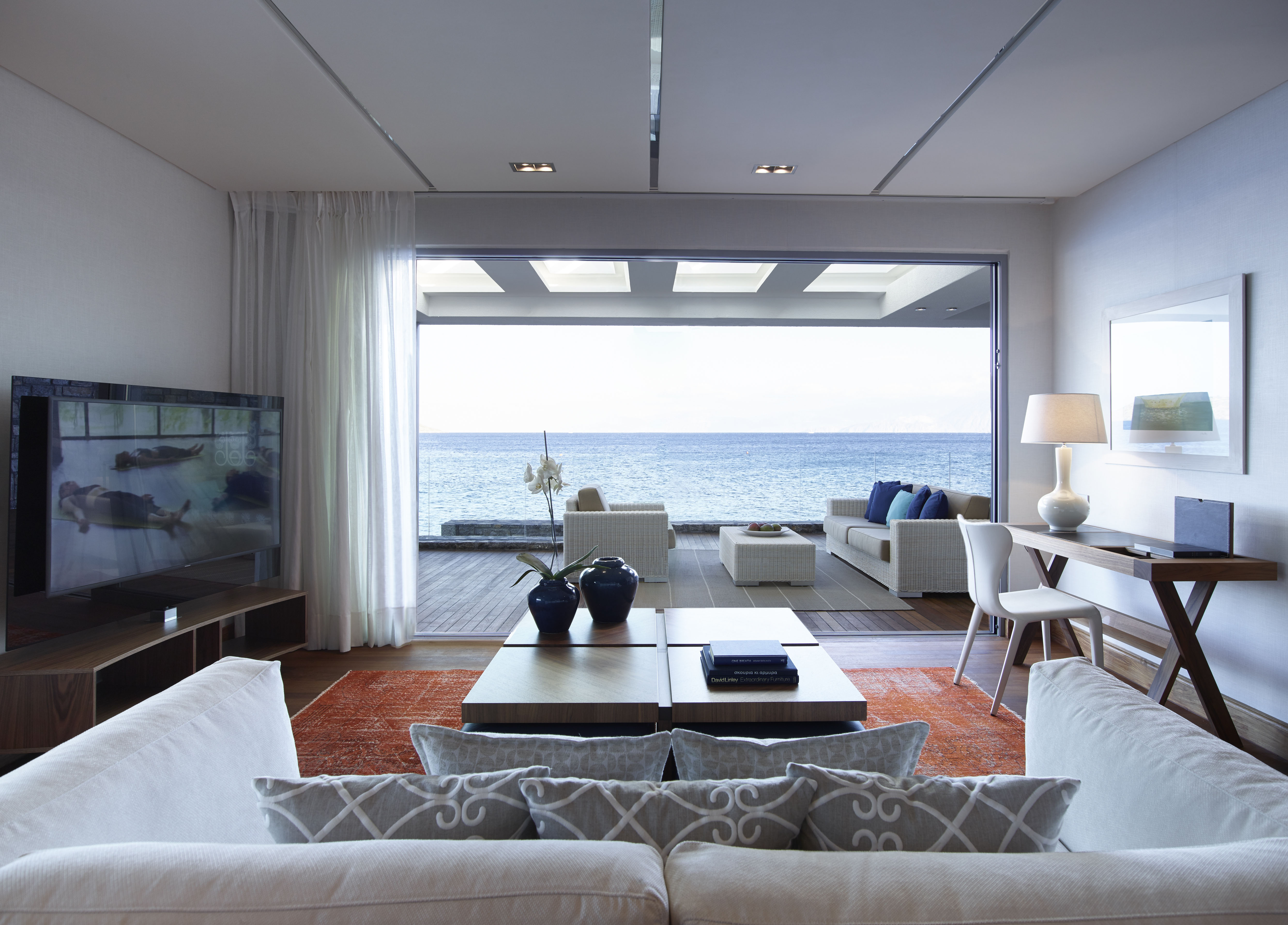 The Presidential Villas Waterfront 5