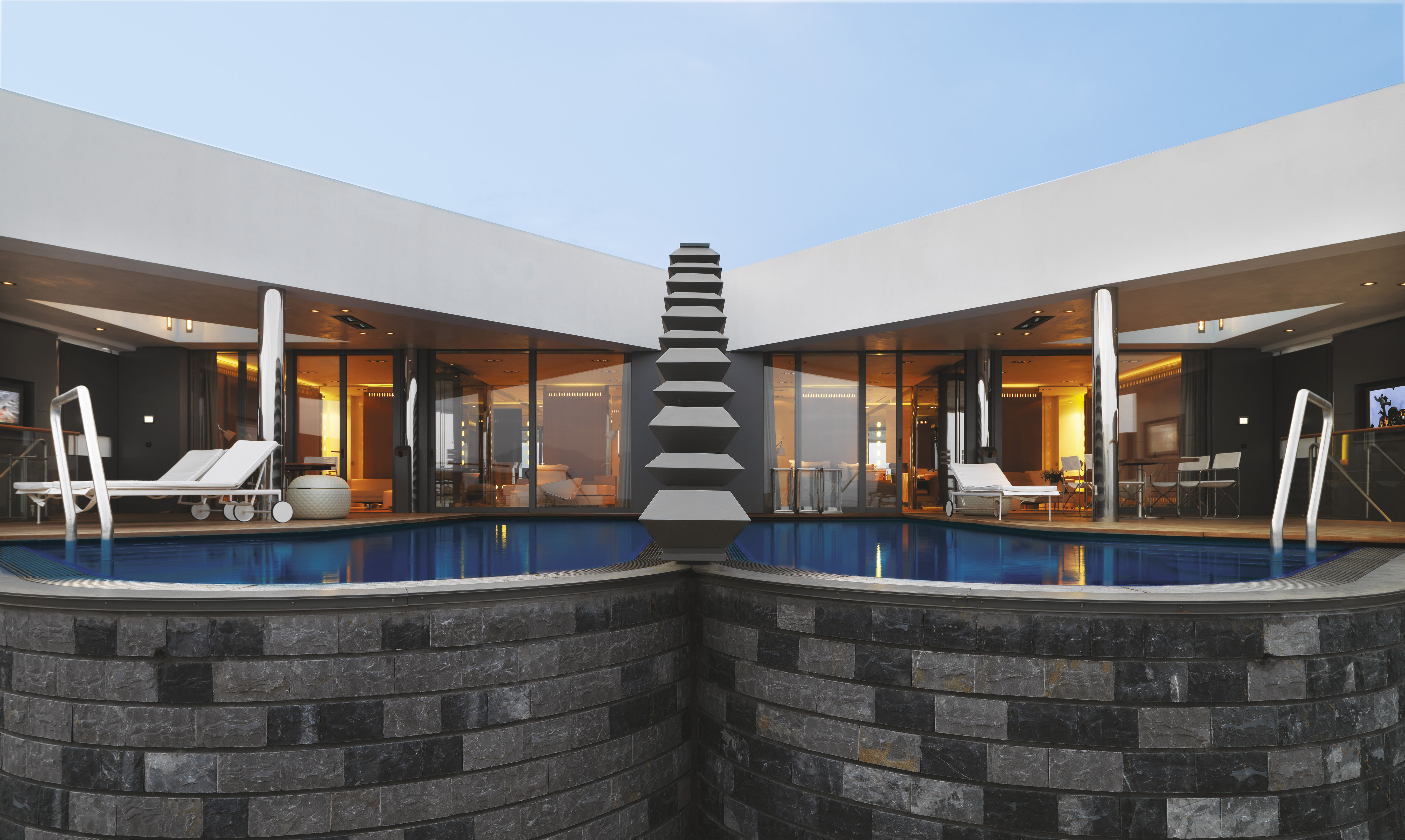 Yachting Villa Waterfront12