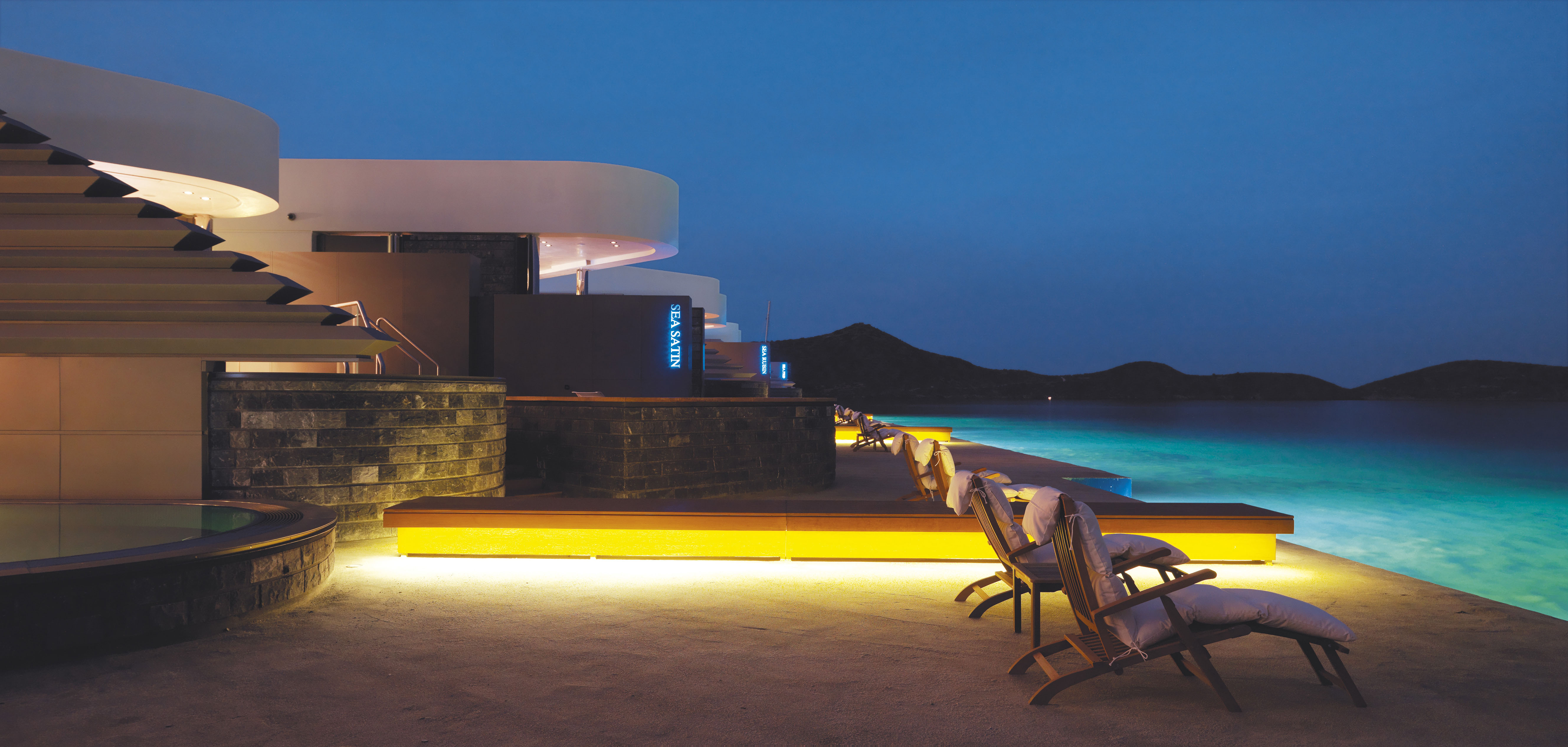 Yachting Villa Waterfront14