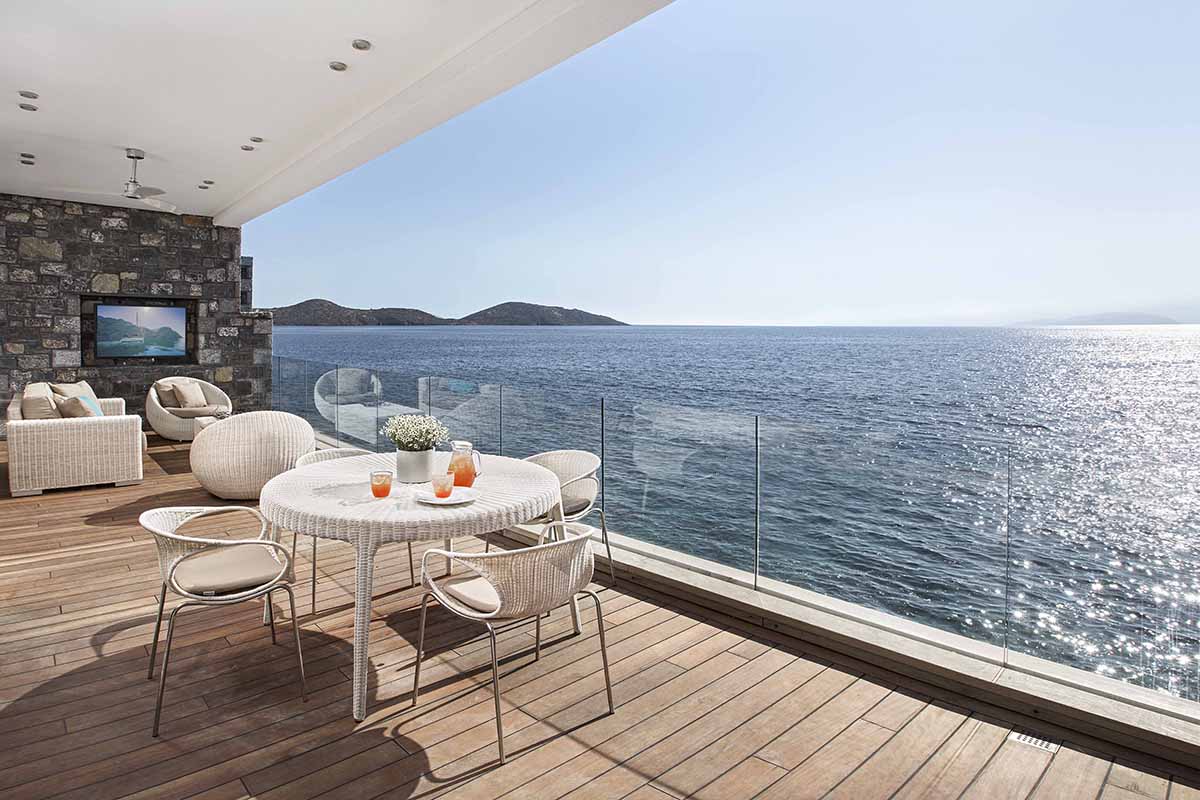 Ambassador Bungalow Suite 22872 55