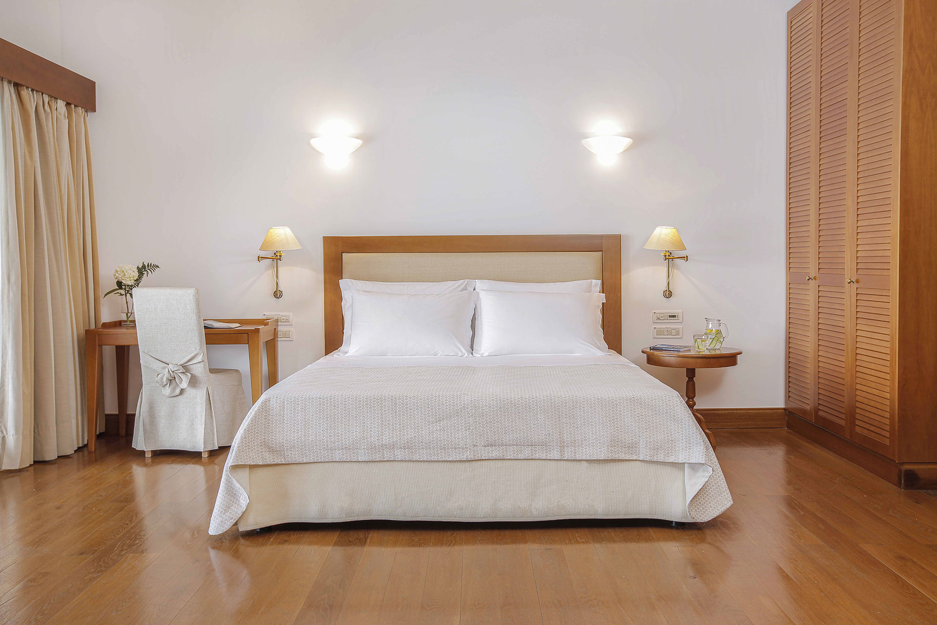 Elounda Beach Family Villas With Private Heated Pool 2